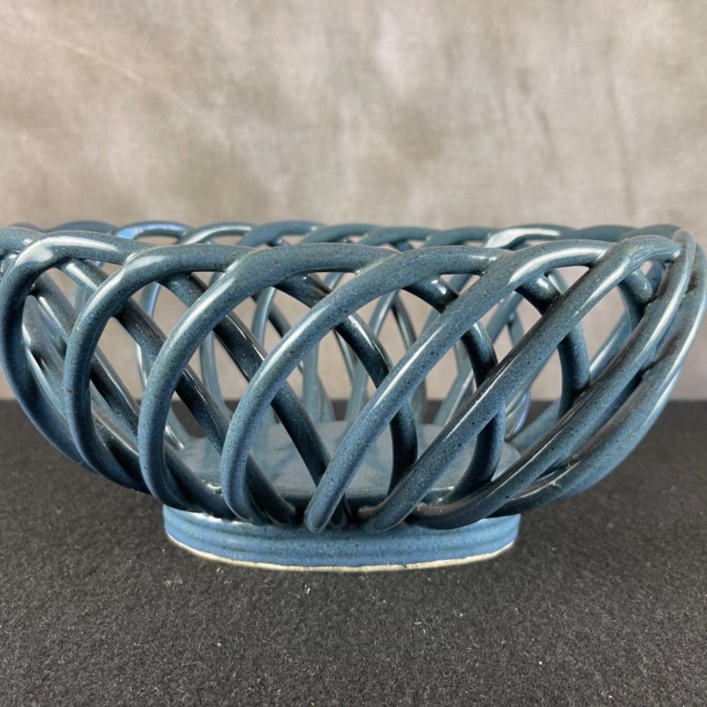Vintage Ceramic Blue Lattice Oval Open Weave Bread Basket Pottery Stamped